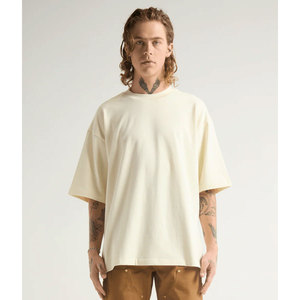 Camiseta con estampado de logotipo personalizado para hombre, ropa de calle de calidad hermosa, camiseta de gran tamaño gris con hombros caídos y lavado con ácido - Product Image 5