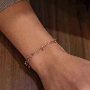 Pulsera de Plata de Ley 925 Chapada en Oro de 3 Colores con Perla de Agua Dulce y Cuentas con Forma de Corazón de Circonio, Material Principal: Oro - Product Image 5