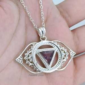 Collar de plata de ley con colgante de amatista para el chakra del tercer ojo, joyería hecha a mano - Product Image 1