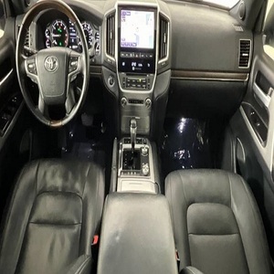 ¡Oferta Imperdible! Toyota Land Cruiser Heritage Edition V8 2020 Usado en Excelentes Condiciones, Tracción en las Cuatro Ruedas, Transmisión Automática de 8 Velocidades, SUV de Lujo - Product Image 3