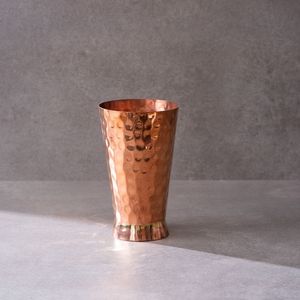Taza para beber de cobre de estilo de vida saludable con pulido antiguo de estilo tradicional hecho a mano y diseño de calidad premium - Product Image 1