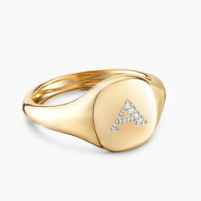 Atacado 18k Banhado A Ouro Inicial Pinky Signet Anel Jóias Personalizadas Alfabeto Carta Diamante Anéis para As Mulheres