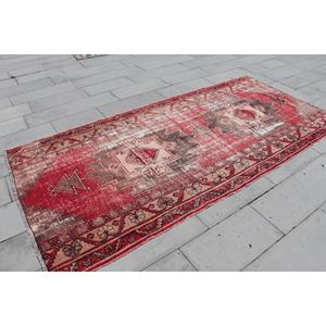 พรมตุรกีขนาดใหญ่ 4.7x9.5 ฟุต พรมวินเทจ พรมขนสัตว์ขอบสีแดง - Product Image 1
