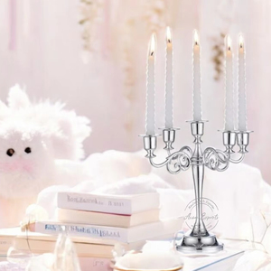Candelabros de 5 brazos para bodas y Navidad Elegante Decoración de mesa de aluminio plateado para fiestas y uso doméstico - Product Image 1
