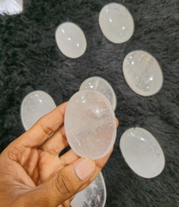 Piedra de Cuarzo Transparente Pulida, Cristal Curativo, Piedra de la Preocupación, Reiki, Energía, Chakra, Meditación, Gema Natural - Product Image 5