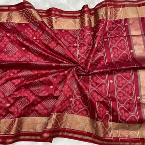 Sari Patola Especial VASTRA COTTAGE, Tela con Sensación de Seda Pura, Colores Tradicionales, Diseño Clásico, Nueva Llegada, Ropa Étnica India - Product Image 4