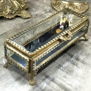 Caja de latón cristal dorado - Product Image 1