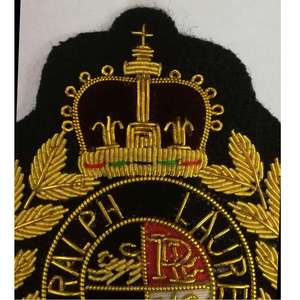 ตราสัญลักษณ์เสื้อเบลเซอร์แบบยุทธวิธี ปักมือด้วยด้ายทอง งานฝีมือแบบ OEM พร้อมตัวล็อคแบบผีเสื้อ ดีไซน์หรูหราสั่งทำพิเศษ - Product Image 4