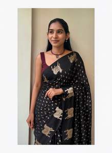 ผ้าไหมซารีดีไซน์เนอร์จากรัสเซีย พร้อมงานปักดิ้นซารีสำหรับงานแต่งงานและงานปาร์ตี้สำหรับผู้หญิง มีสินค้าในสต็อก ผลิตในอินเดีย - Product Image 4