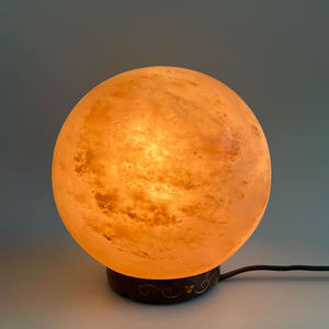 Lámpara de Luna de Sal Rosa del Himalaya Hecha a Mano, Luz Nocturna de Cristal Natural Ecológica con Base de Madera Tallada para Decoración de Feng Shui y Amor - Product Image 4