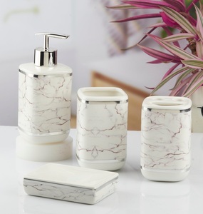 Juego de 2 accesorios de baño de cerámica, juego de baño moderno con dispensador de jabón líquido para lavar a mano y soporte para cepillo de dientes, regalo de lujo - Product Image 1