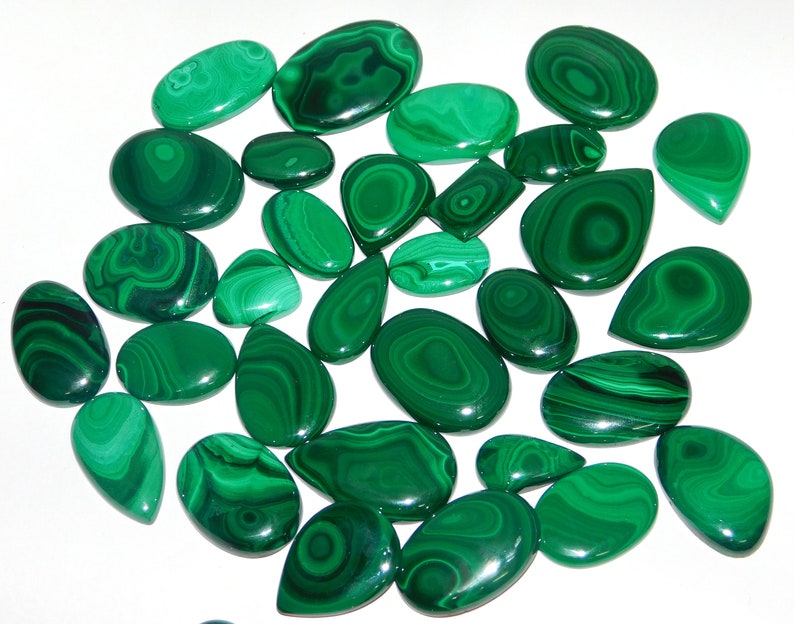 Wholesale High Quality Malachite Gemstone Cabochon Green with Various Shapes and Sizes Polished for Jewelry Making