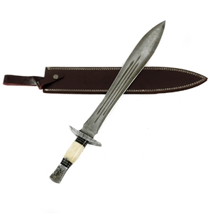 Épée à lame fixe faite à la main de qualité supérieure, épées en acier Damas carbone faites à la main à prix avantageux - Product Image 1