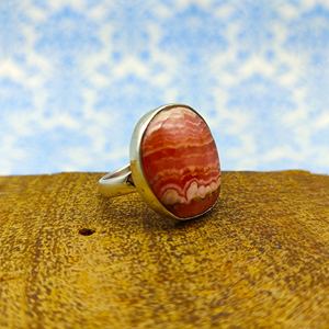 Rodochrosite Gemstone Bague Artisan Bohème en Argent Massif Pierre Naturelle Accessoire de Mariage et de Fête - Product Image 1