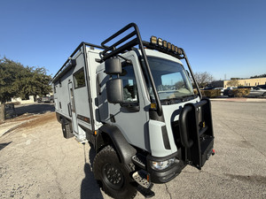 Mobil-home 2026 Storyteller Overland GXV d'occasion en excellent état, design européen, en matériau de conteneur, pour utilisation comme appartement sur remorque - Product Image 2