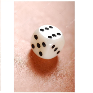 Dados Cúbicos de Hueso de Búfalo y Buey Hechos a Mano de Alta Calidad, Dados de Juego de Hueso de Búfalo con Diseño y Tamaño Personalizados - Product Image 1