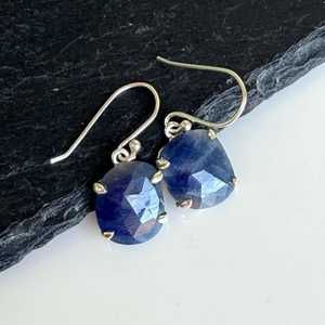 Pendientes de Zafiro Azul Cuadrado, Estilo Delicado con Engaste de Puntas, 15 mm, Plata de Ley 925, Piedra de Nacimiento de Septiembre, Precisión - Product Image 2