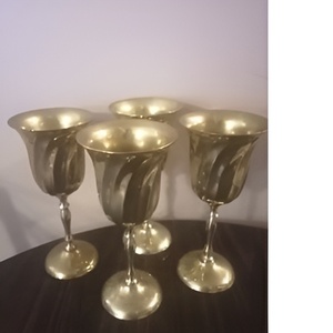 Copa de vino de latón única personalizable hecha a mano India moderna de bajo precio para copas de vino de artículos para el hogar - Product Image 4