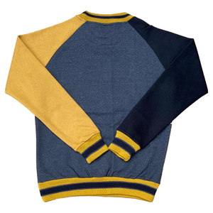 เสื้อสเวตเตอร์คอกลมสีดำมีตัวอักษรกรีกส่วนบุคคล | เพิ่มเรื่องราวบทของคุณ - Product Image 5