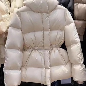 Veste matelassée à col montant imprimée OEM pour hommes avec logo personnalisé Veste d'hiver imperméable et coupe-vent avec poches Service OEM - Product Image 5