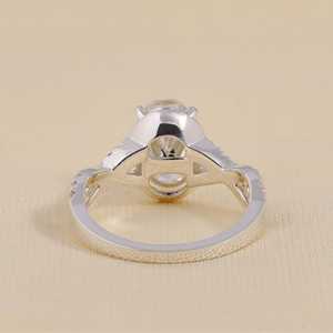 Anillo de Compromiso con Halo de Diamantes Cultivados en Laboratorio, Corte Ovalado de 1.0-3.5 Quilates con Banda Trenzada, Colección de Anillos de Diamantes Elegantes - Product Image 2