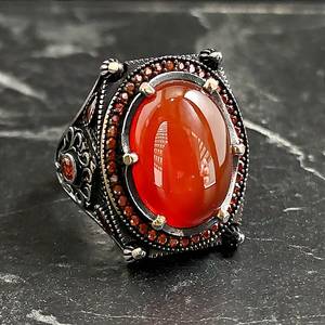 Anillo de Plata Hecho a Mano para Hombre, Estilo Imperial Vintage, con Gema Ovalada de Aqeeq Rojo, Anillo de Sello Real Francés con Material de 10k - Product Image 1