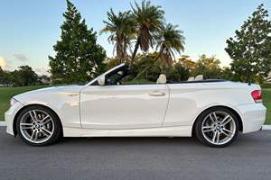 BMW 135I CONVERTIBLE USADO 2010, Volante a la Izquierda/Derecha - Product Image 4