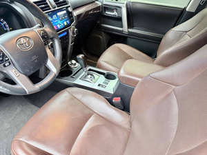 Voiture d'occasion abordable Toyota 4Runner Limited 2015 conduite à gauche - Product Image 2