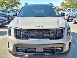 Kia Sorento X-Line SX Prestige AWD 2026 d'occasion, couleur marron, avec toit ouvrant, démarrage à distance, sièges en cuir, boîte automatique, jantes en alliage - Product Image 2