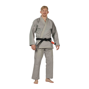 Traje de Karate de alta calidad Gi de entrenamiento más vendido Color deslizante Impresión de logotipo personalizado Teñido liso Aceptar uniforme de Karate OEM - Product Image 4