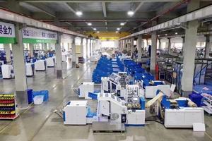 Máquina Automática para Hacer Bolsas de Papel Kraft con Fondo Cuadrado y Asa, Modelo Oyang A400, para Bolsas de Compra en Línea - Product Image 3