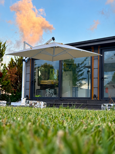 Parasol commercial d'extérieur carré en aluminium 300x300/8 mètres avec base en marbre et tissu acrylique, protection solaire - Product Image 1