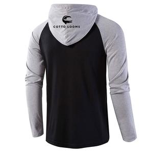 เสื้อฮู้ดผู้ชายสีทึบระบายอากาศ - Product Image 2