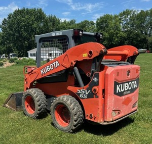 2017 Kubota SSV65 Skid Steer Loader Mini Loader Compact Efficace Garantie 1 an avec noyau moteur moteur pompe engrenage - Product Image 1