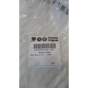 Guarnizione Coperchio Tappetini ALFA ROMEO Serie 147 (937_) (05>10) 60655592 Benzina - Product Image 3