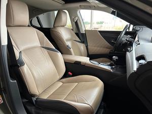 Usato 2018 LEX US ES300 H/linea di lusso/360/SCHECKHEFT/ibrido/178HP 6 cilindri 5 posti cambio automatico a 10 marce - Product Image 3