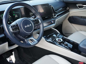 Kia Sportage Hybrid EX FWD 2024 Noir, intérieur clair, sièges en cuir, toit ouvrant, SUV d'occasion - Product Image 5