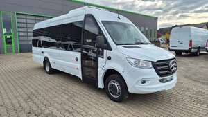 NUOVISSIMO MERCEDES-BENZ SPRINTER 519 LUXURY COACH 2026 DISPONIBILE, 10KM, 24 POSTI, 6X4, EURO 6 DIESEL, TRASMISSIONE AUTOMATICA - Product Image 2