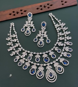 Luxe américain diamant Look ensemble Double couche collier boucles d'oreilles élégant en laiton pour la fête de mariage CZ Zircon diamant cadeau de mariage - Product Image 4