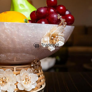 Bol en résine de style artisanal au charme rustique idéal pour les intérieurs naturels et les accents homestyle Tradebyd - Product Image 6