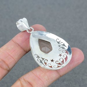 จี้ชุบเงินควอตซ์รูปหมีสไตล์วินเทจอัญมณีหลวมเกรดชั้นนำพร้อมจี้แฟชั่นและเครื่องรางทองเหลืองที่มีค่าที่สุด - Product Image 2