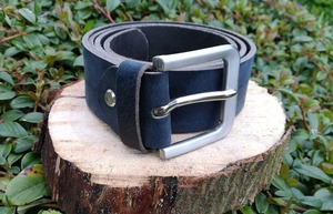 Cinturón de cuero genuino Vintage para estilo casual y vaquero Cinturón de cuero clásico hecho a mano para hombres con estilo a bajo precio - Product Image 6