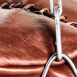 Sac de frappe en cuir imprimé avec logo personnalisé de haute qualité pour l'entraînement de boxe et de MMA rempli de sables-en vente! - Product Image 2