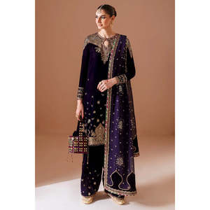 Conjunto de Traje Formal de Terciopelo Bordado para Mujer Jazmin CVF D-08 y TC-1403 - Product Image 1