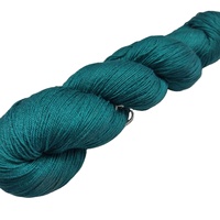 Maharaja 100% fil de soie brute de mûrier blanc Anti-Style GUN broderie tricot à la main OEM disponible pour le tissage de la soie 100%