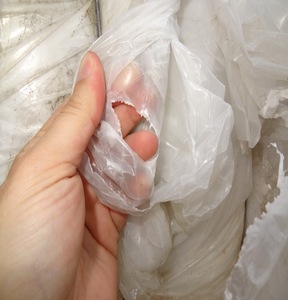 ฟิล์มพลาสติก LDPE (PE) ประมาณ เศษวัสดุ/ขยะอัดก้อน 100% ใส บริสุทธิ์ ธรรมชาติ พร้อมใบรับรอง AQSIQ และ CCIC สำหรับการรีไซเคิล - Product Image 1