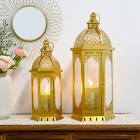 Nouvelle Lanterne en Acier Doré pour le Ramadan, l'Aïd et le Hajj, Design Unique Découpé, Décoration Personnalisable