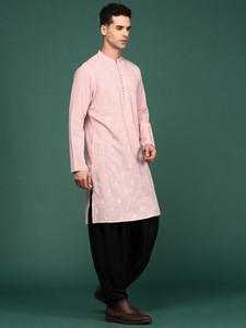 Meilleures ventes : Kurtis Ramas de haute qualité pour hommes, style vintage indien, brodés à la main, col mandarin, manches longues, en coton pailleté - Product Image 4