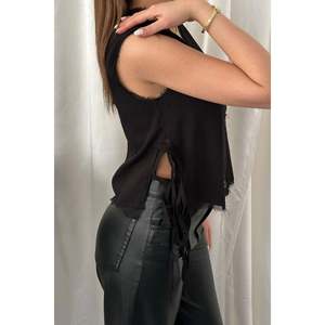Gilet noir avec liens latéraux - Noir - Product Image 5