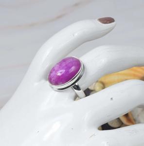 แหวนพลอยหยกสีชมพูธรรมชาติสีเงิน925สไตล์คลาสสิกสำหรับของขวัญครบรอบการหมั้นสำหรับผู้หญิง - Product Image 3